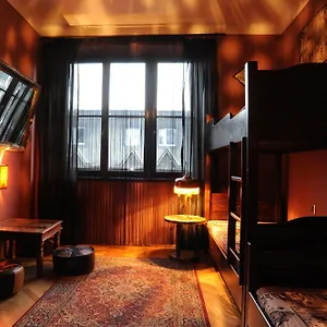  Auberge de jeunesse Deco
